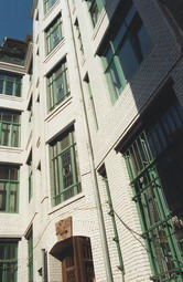 Erich-Zeigner-Allee 25